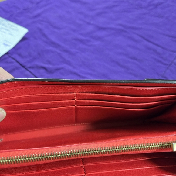 AUTHENTIC CELINE LONG WALLET - Picture 7 of 11